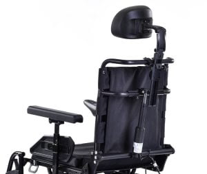 Silla eléctrica Q200R. Respaldo reclinable y más descanso.
