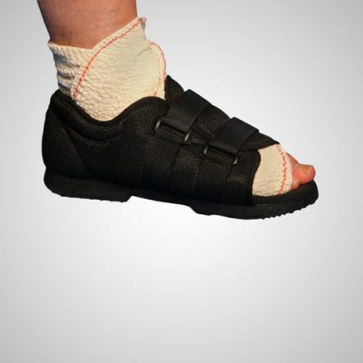 Calzado postquirúrgico. Protección del píe.