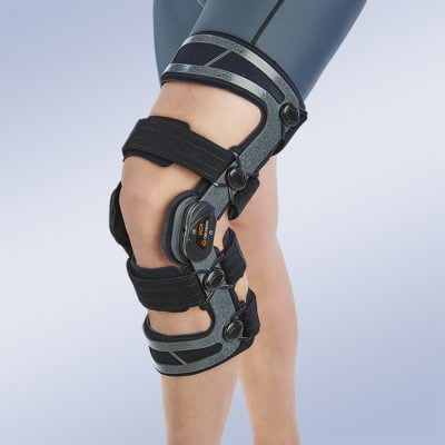 Órtesis funcional de rodilla con control de flexo extensión